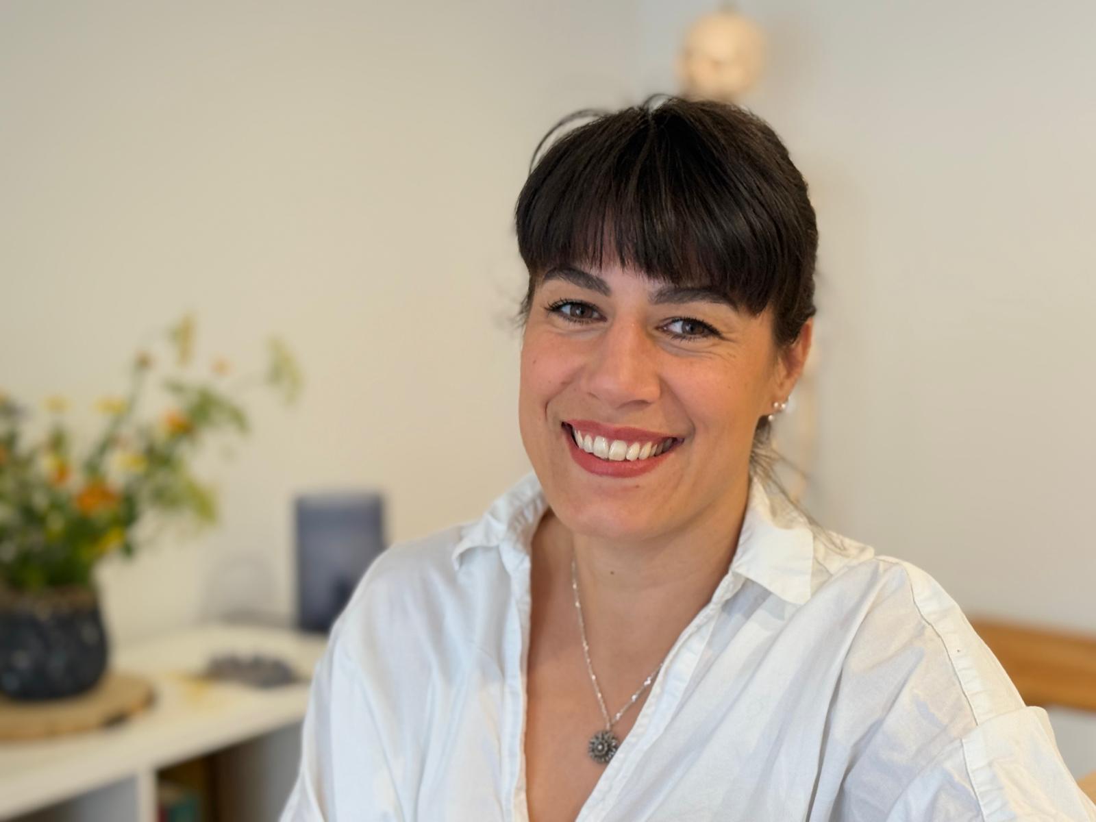 Elham Almoril - Osteopathin